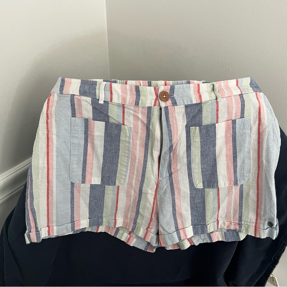 Roxy Linen Multicolor Striped Women's Shorts 2” inseam